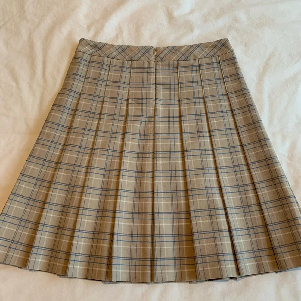Sunday Best Olive Knee-length Pleated Skirt - Picture 7 of 8